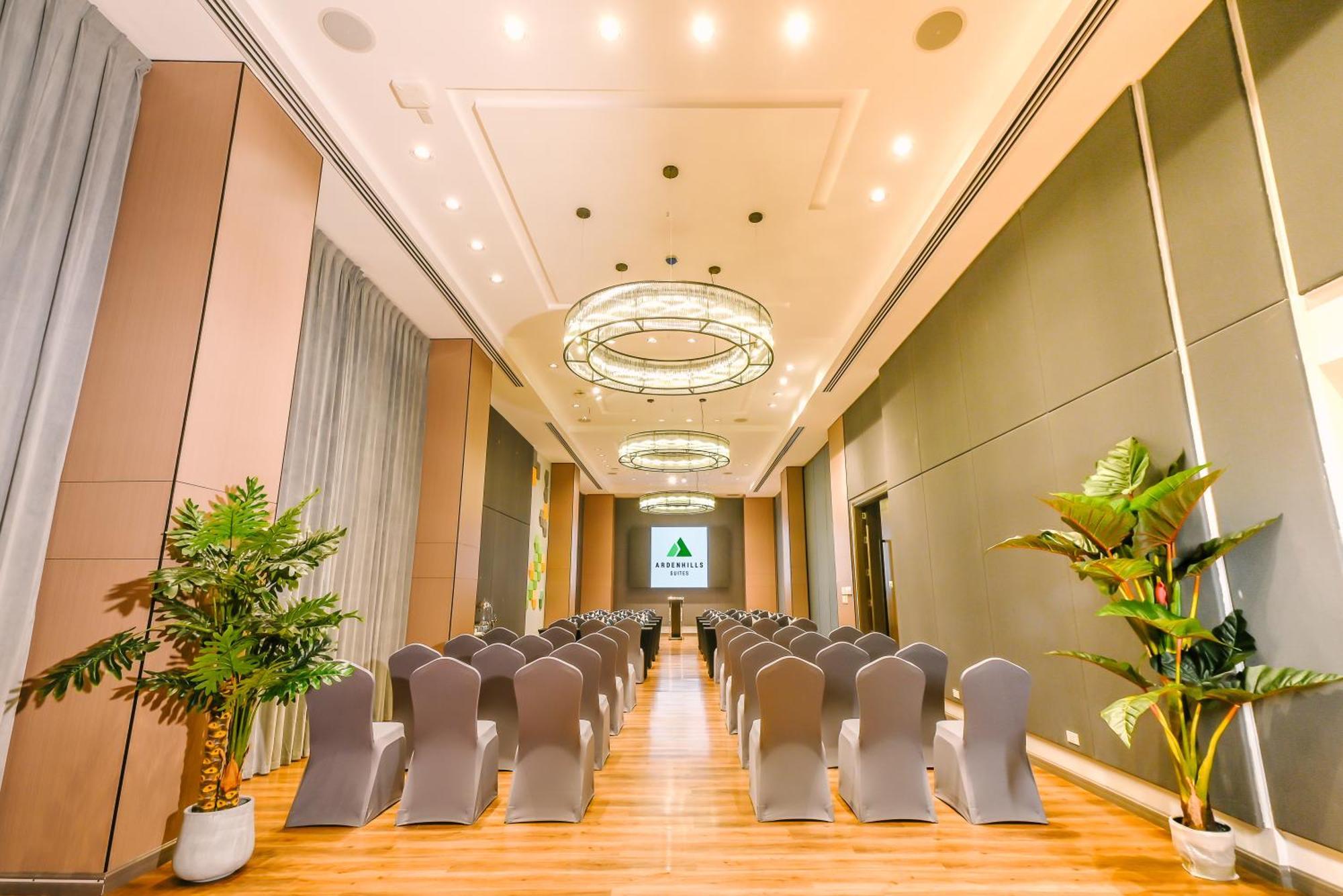 Ardenhills Suites Quezon City Exterior photo