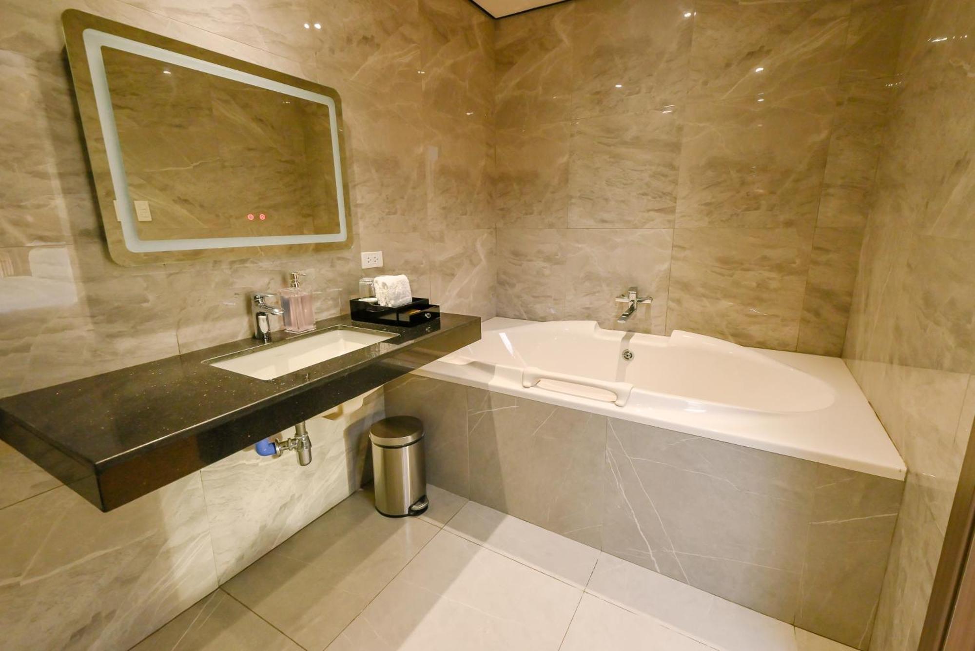 Ardenhills Suites Quezon City Exterior photo